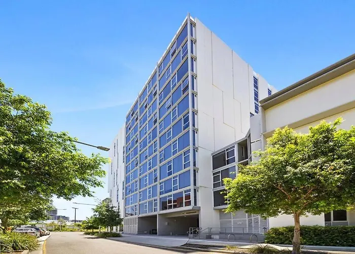 Zetland Delight 2-Bedroom With Pool & Gym