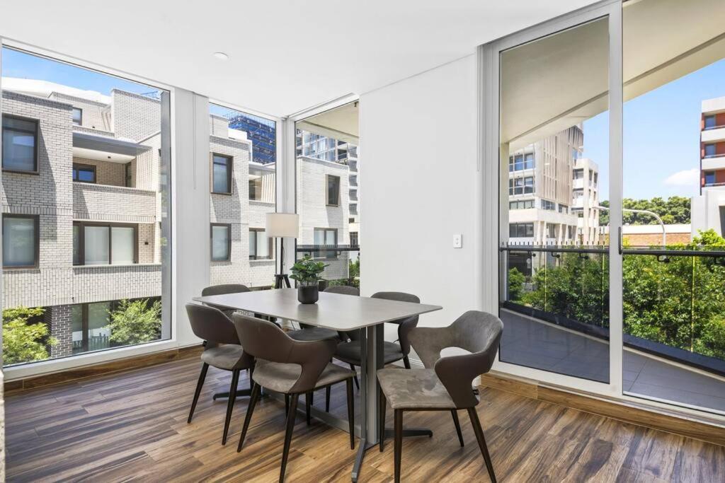 Zetland Delight 2-bedroom With Pool & Gym Apartment
